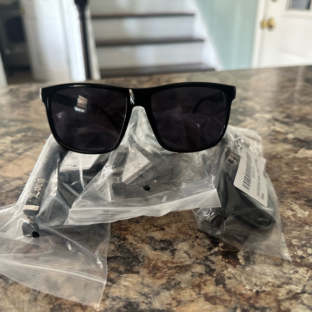Sun glasses